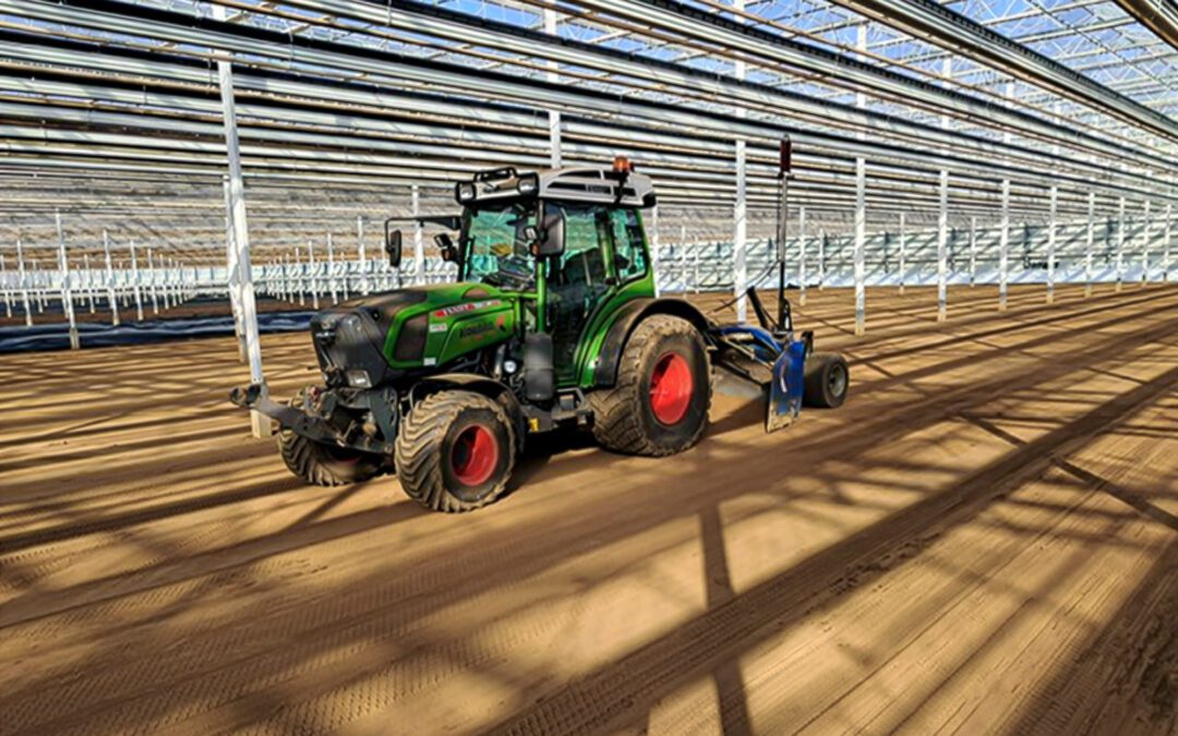 Aanleggen teeltvloer kas in Baarlo